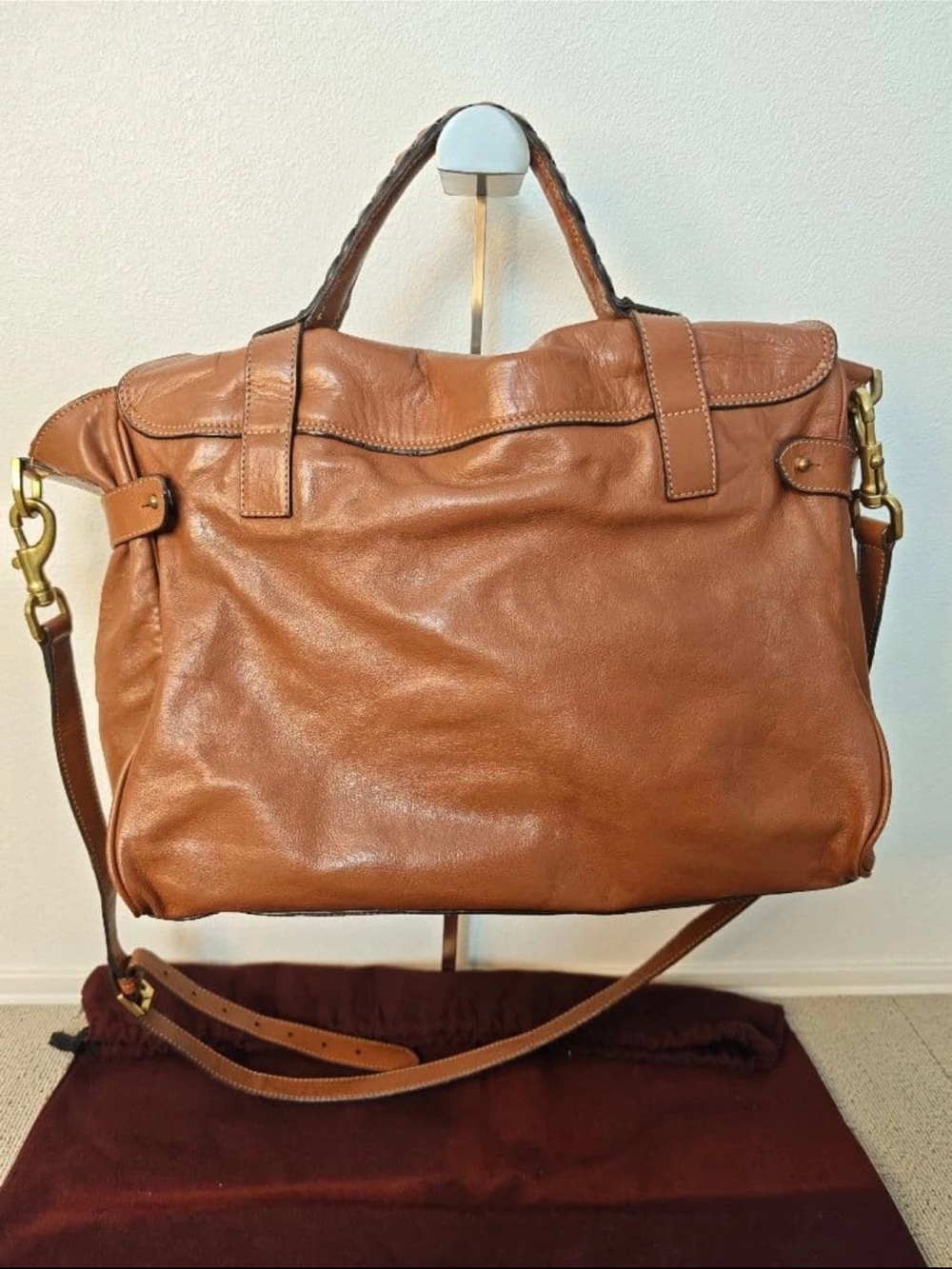 Mulberry Tan Leather Satchel with Brass Hardware - Picture 2 of 16